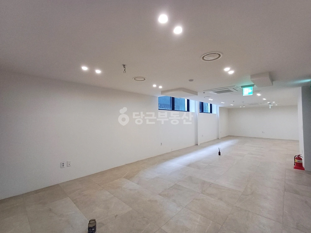서울특별시 강남구 역삼동 상가 사진 1