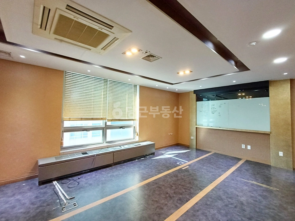 서울특별시 강남구 논현동 상가 사진 1