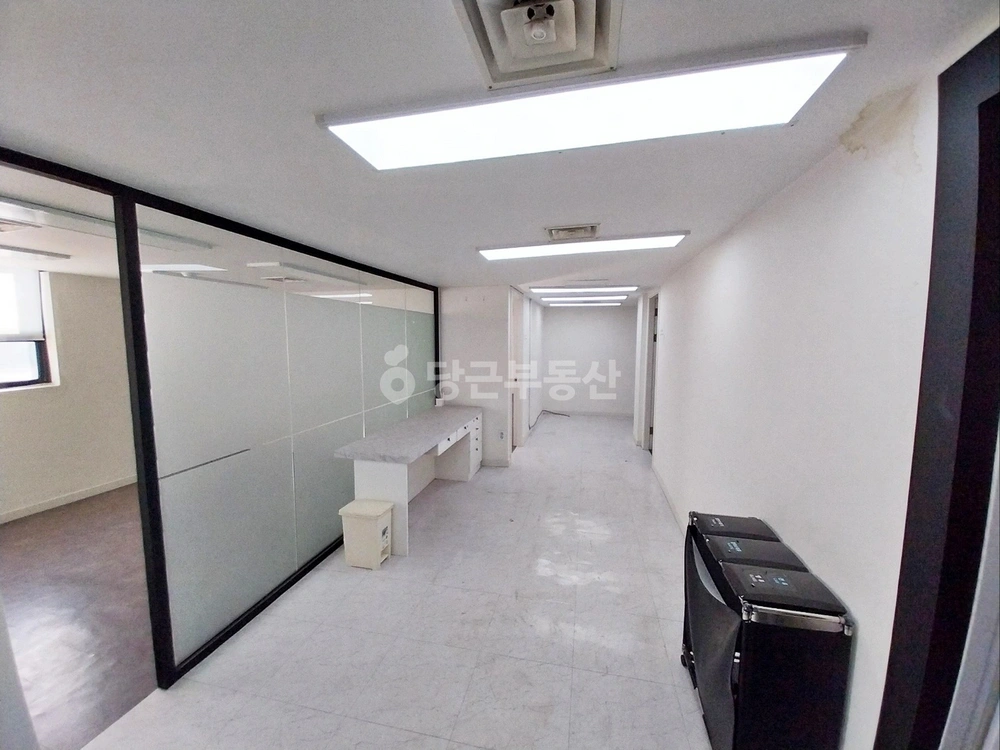 서울특별시 강남구 신사동 상가 사진 1