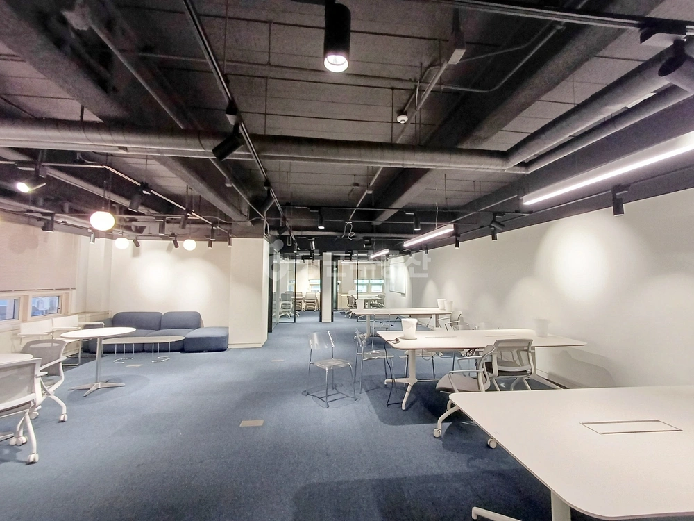 서울특별시 강남구 논현동 상가 사진 1