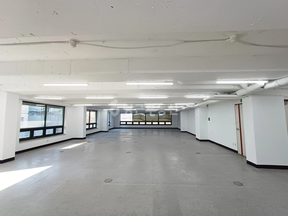 서울특별시 강남구 논현동 상가 사진 1