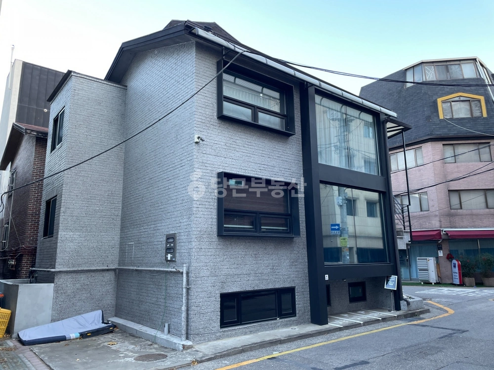 서울특별시 서초구 양재동 건물 사진 1