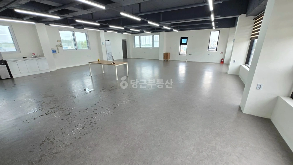 충청북도 청주시 청원구 오창읍 상가 사진 1