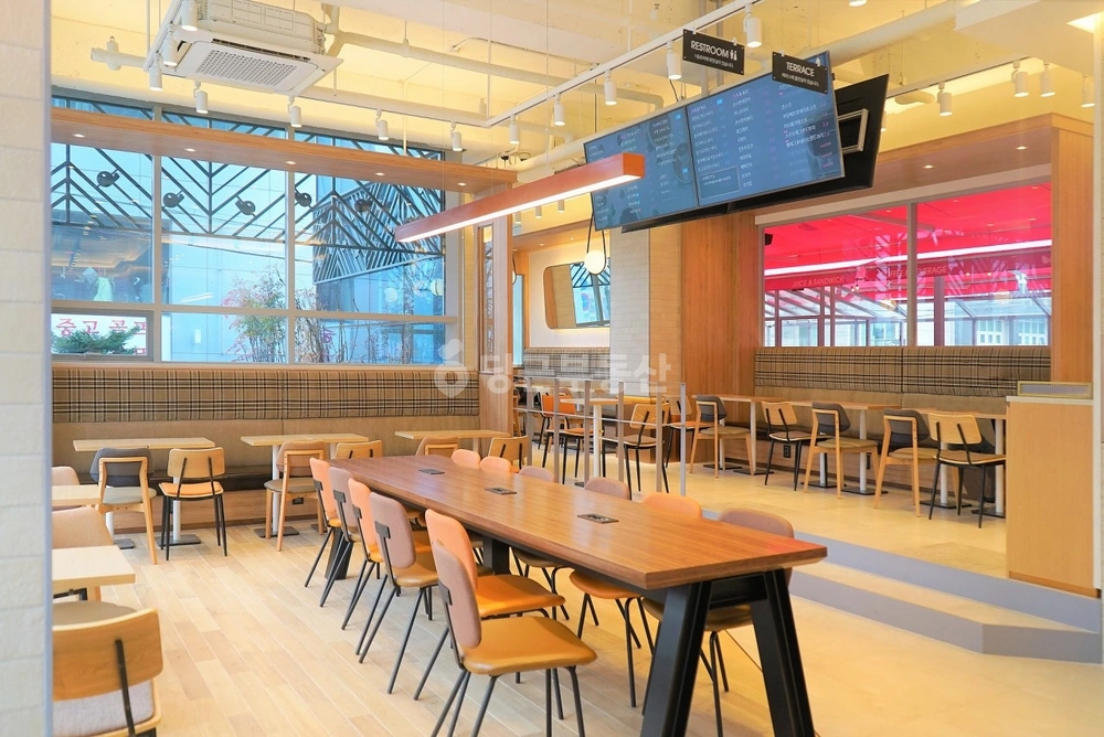 서울특별시 강남구 역삼동 상가 사진 1