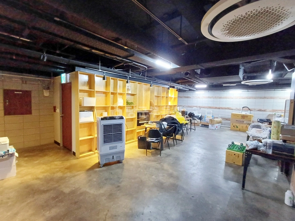 서울특별시 강남구 논현동 상가 사진 1