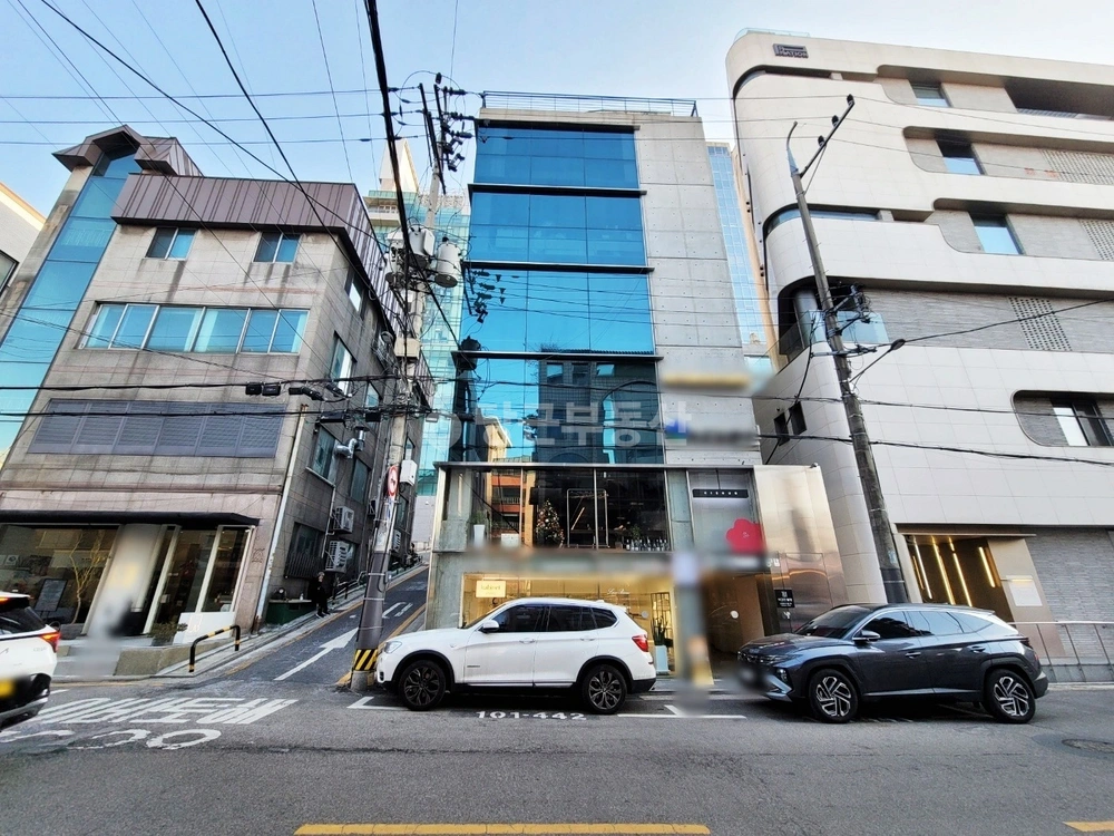 서울특별시 강남구 신사동 상가 사진 1