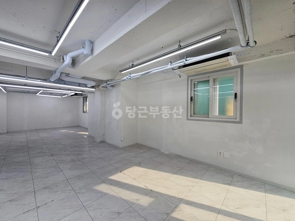 서울특별시 강남구 신사동 상가 사진 1