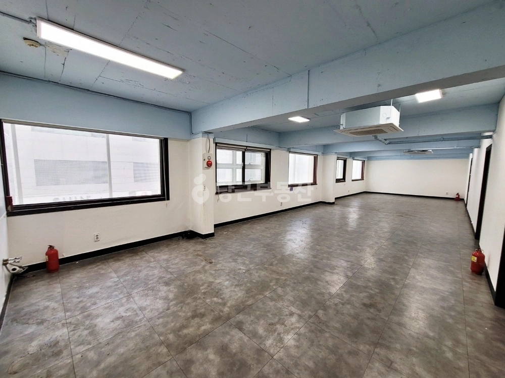 서울특별시 강남구 논현동 상가 사진 1