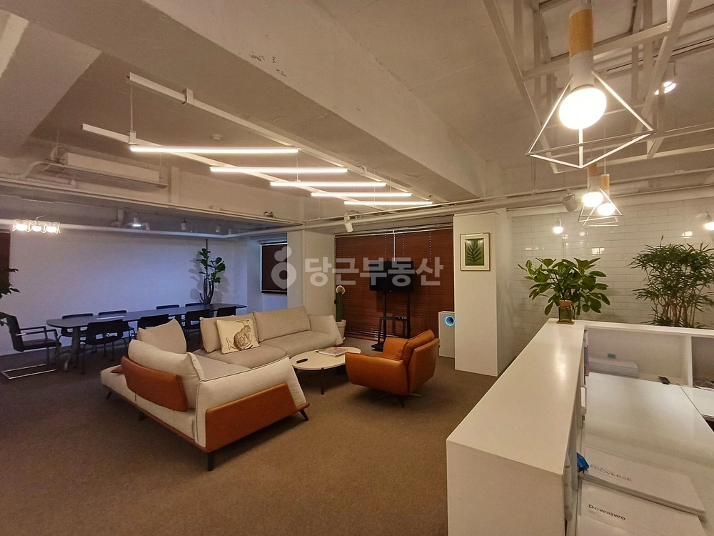 서울특별시 강남구 역삼동 상가 사진 1