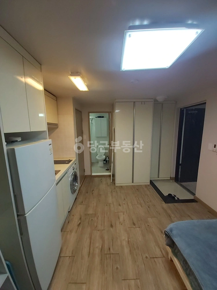 서울특별시 강남구 논현동 원룸 사진 1