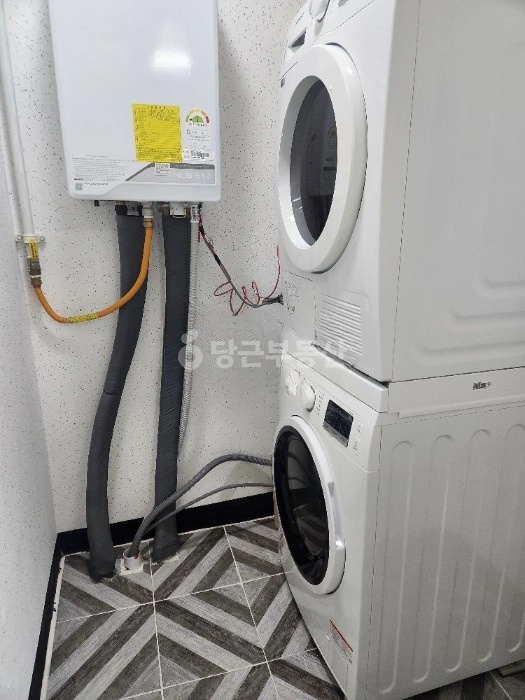 대전광역시 서구 탄방동 원룸 사진 1