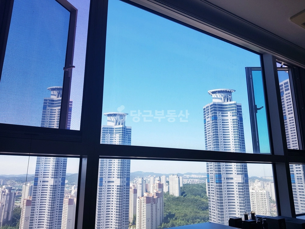 경기도 화성시 동탄구 반송동 아파트 사진 1