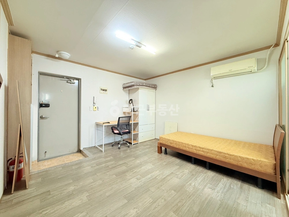 경상남도 진주시 신안동 원룸 사진 1