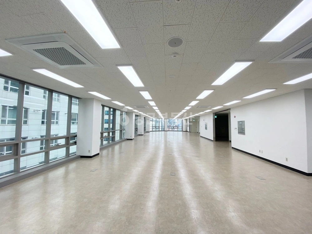 서울특별시 강남구 역삼동 상가 사진 1
