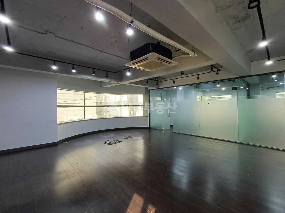 서울특별시 강남구 신사동 상가 사진 1