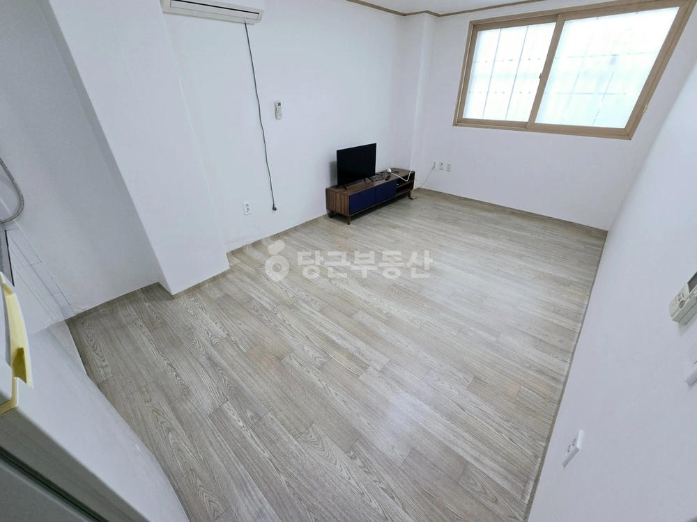 대구광역시 수성구 신매동 원룸 사진 1