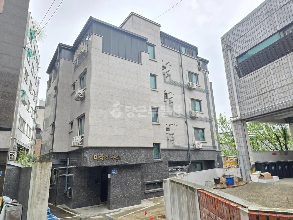 서울특별시 동작구 사당동 건물 사진 1