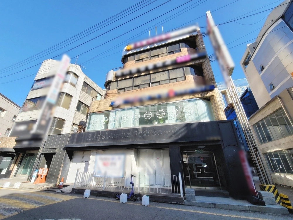 서울특별시 강남구 신사동 상가 사진 1