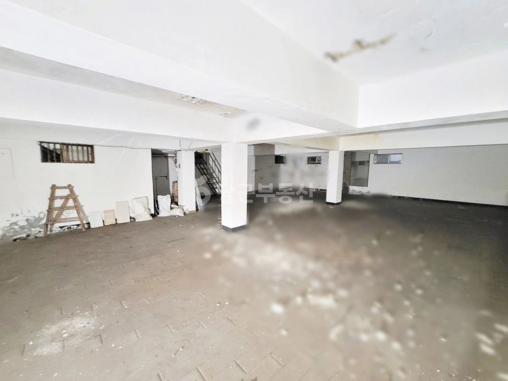 서울특별시 강남구 논현동 상가 사진 1