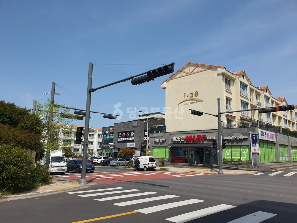 제주특별자치도 제주시 오라삼동 상가 사진 1