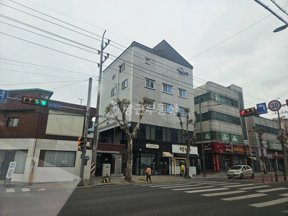 대구광역시 달서구 송현동 상가 사진 1