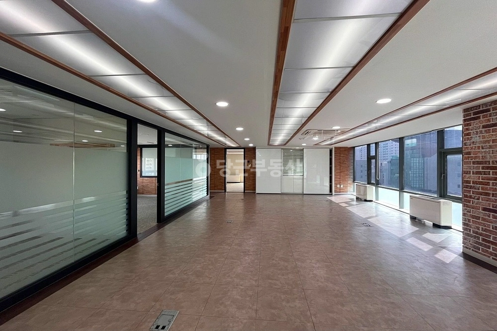 서울특별시 강남구 역삼동 상가 사진 1