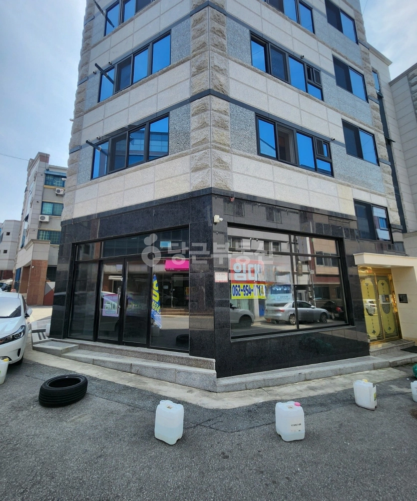 전남광주통합특별시 서구 쌍촌동 상가 사진 1