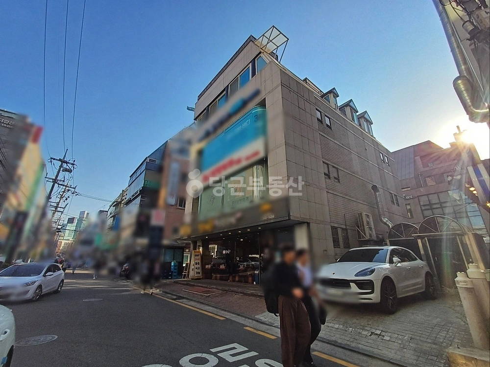 서울특별시 강남구 신사동 상가 사진 1