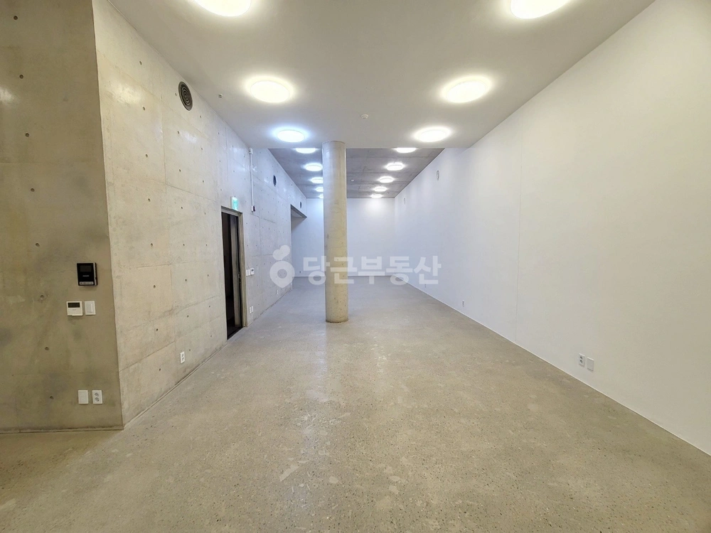 서울특별시 강남구 논현동 상가 사진 1