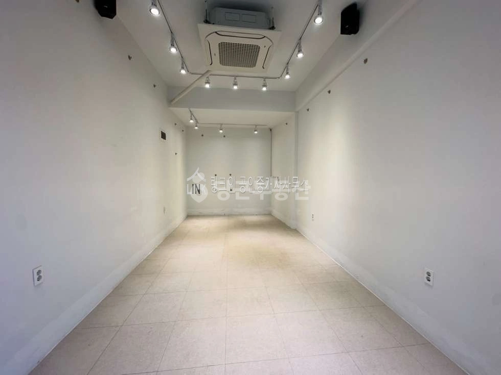서울특별시 강남구 신사동 상가 사진 1