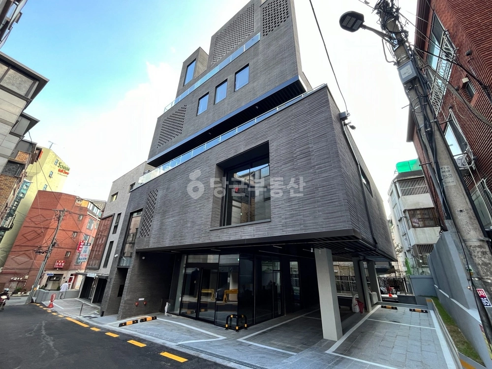 서울특별시 강남구 역삼동 상가 사진 1