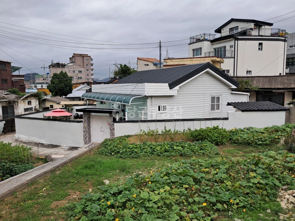 경상남도 창원시 진해구 풍호동 단독/전원주택 사진 1