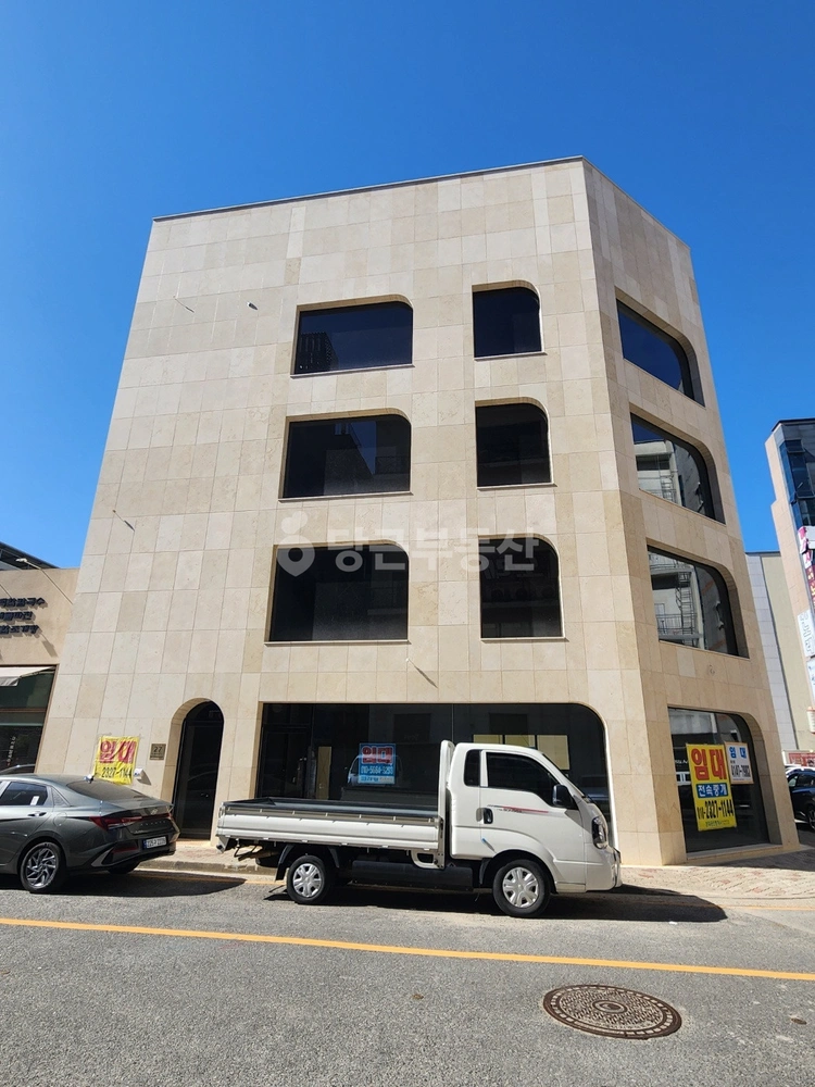 전남광주통합특별시 광산구 장덕동 상가 사진 1