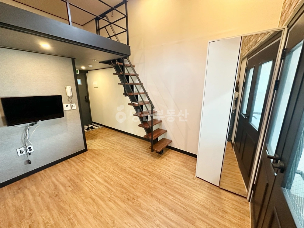 경상남도 진주시 수정동 원룸 사진 1