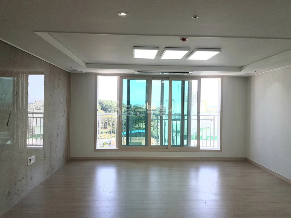 전북특별자치도 익산시 동산동 아파트 사진 1