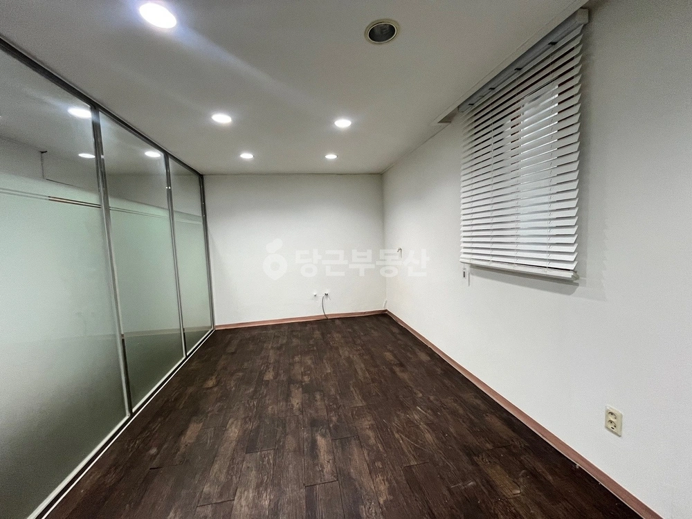 서울특별시 강남구 역삼동 상가 사진 1