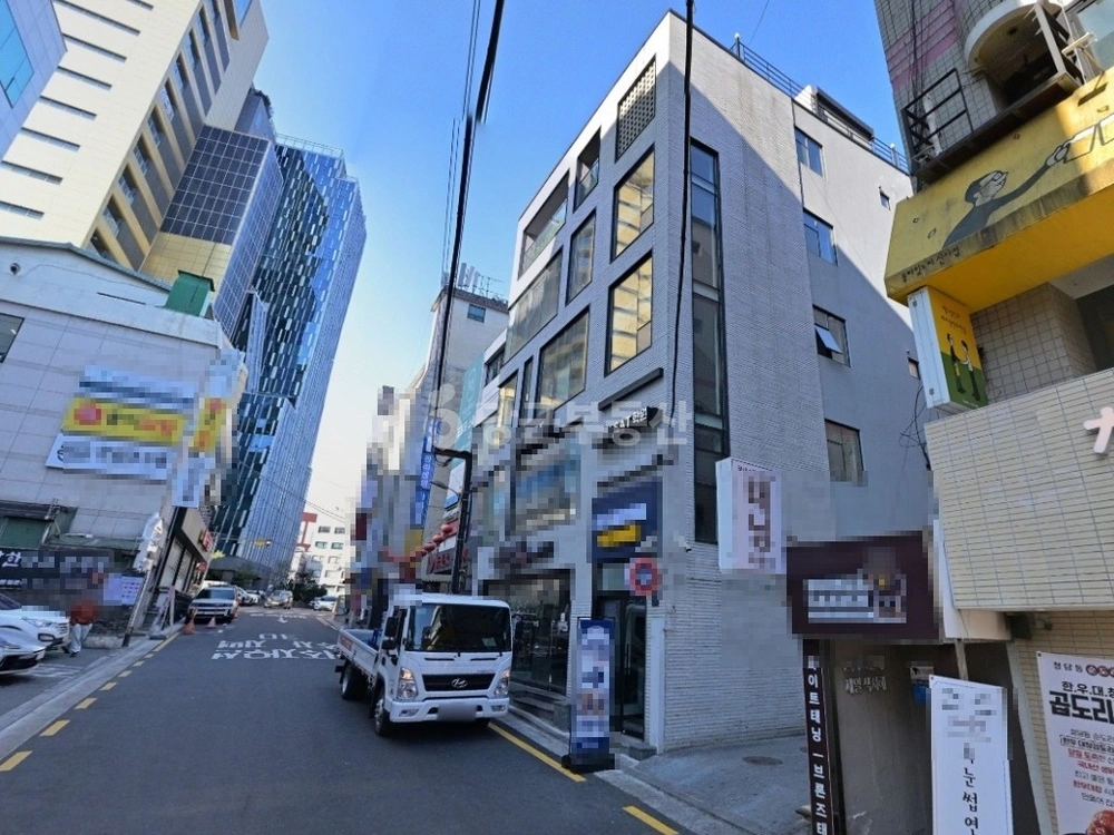 서울특별시 강남구 신사동 상가 사진 1