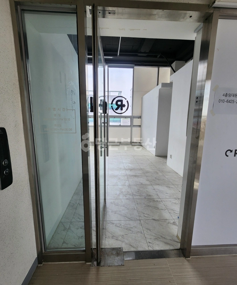 전남광주통합특별시 광산구 장덕동 상가 사진 1