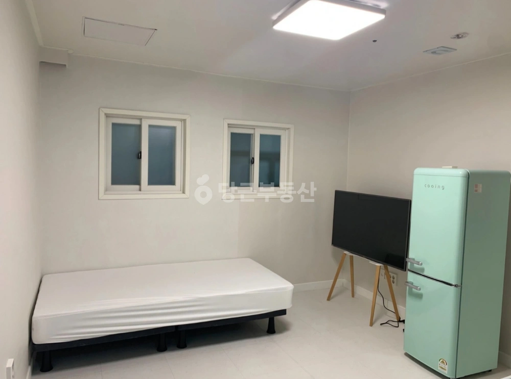 대전광역시 서구 월평동 원룸 사진 1