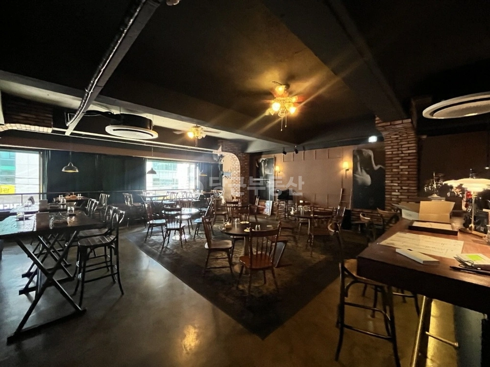 서울특별시 강남구 신사동 상가 사진 1