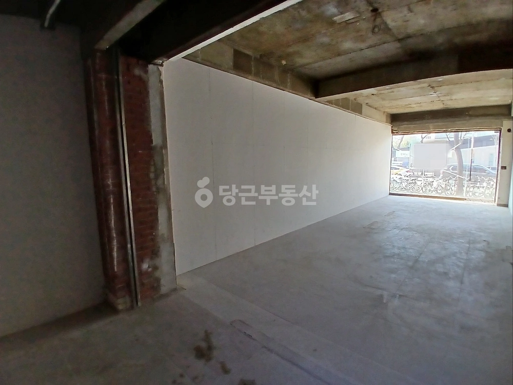 서울특별시 강남구 신사동 상가 사진 1