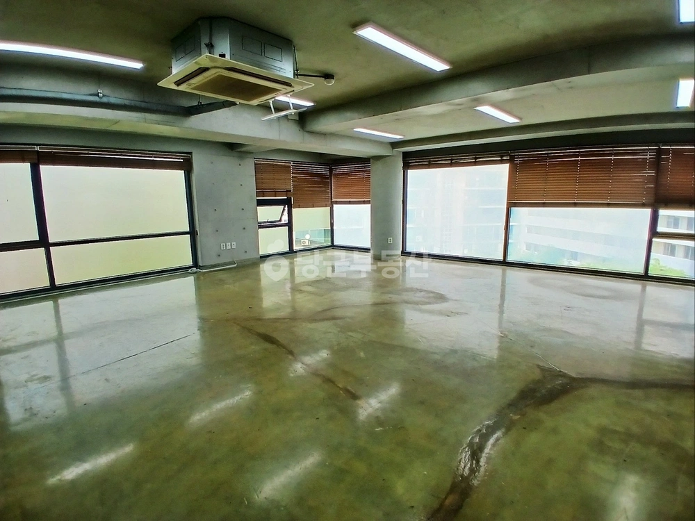 서울특별시 강남구 논현동 상가 사진 1