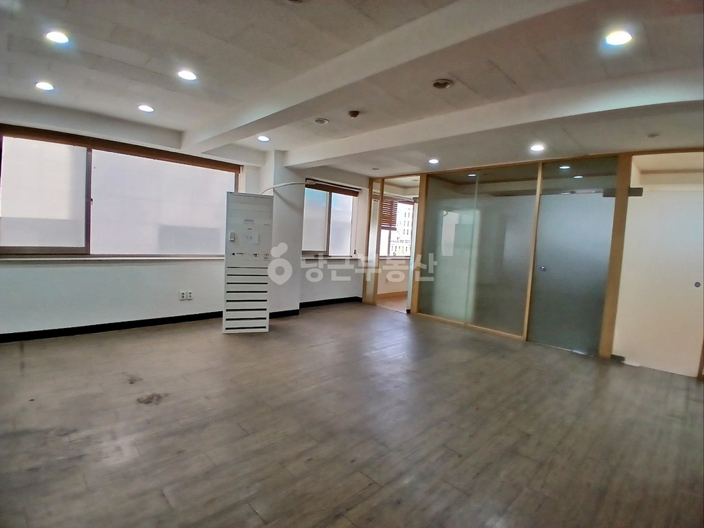 서울특별시 강남구 논현동 상가 사진 1