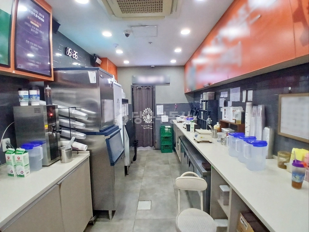 서울특별시 강남구 역삼동 상가 사진 1