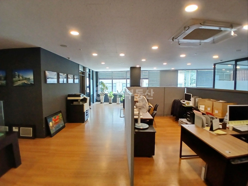 서울특별시 강남구 논현동 상가 사진 1