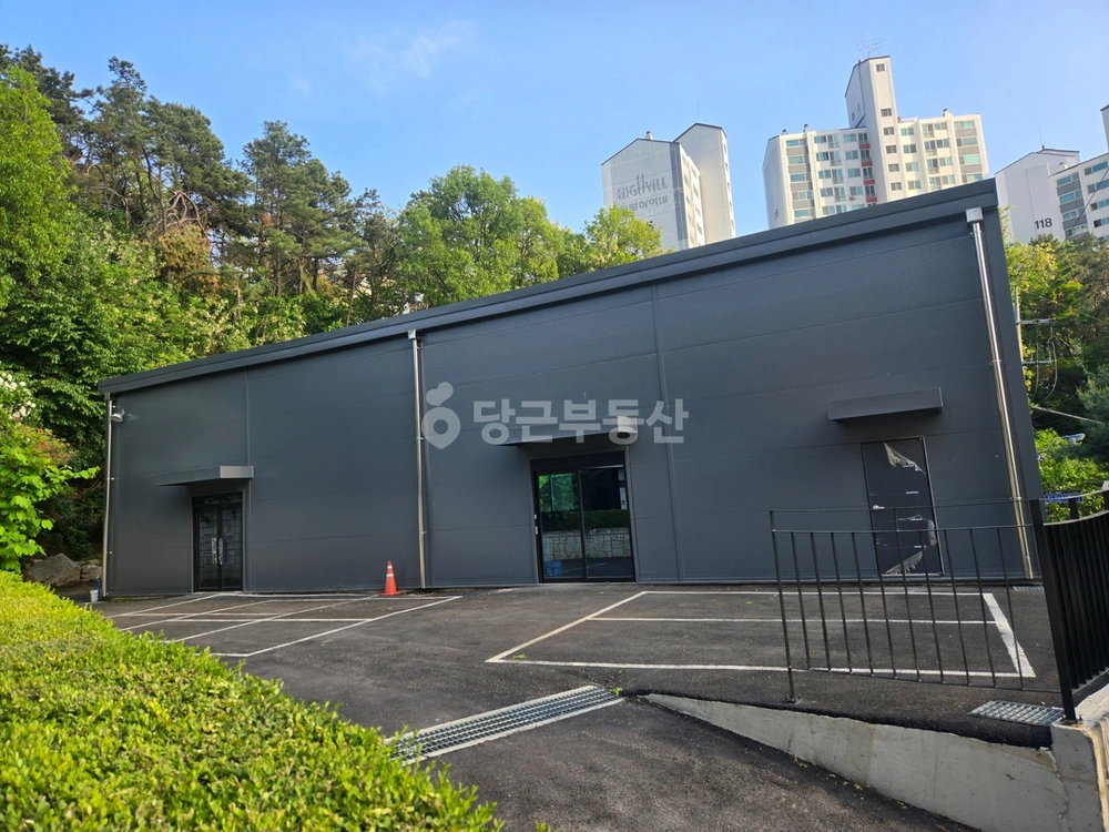 경기도 용인시 기흥구 언남동 상가 사진 1