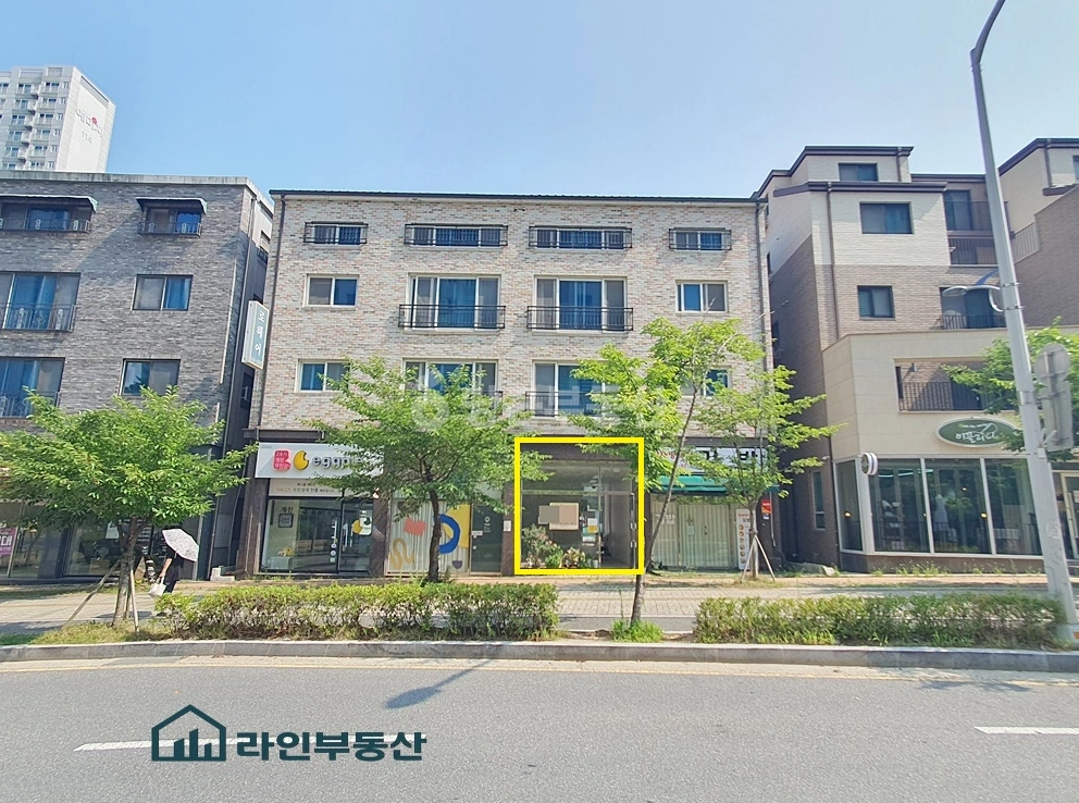 대전광역시 서구 관저동 상가 사진 1