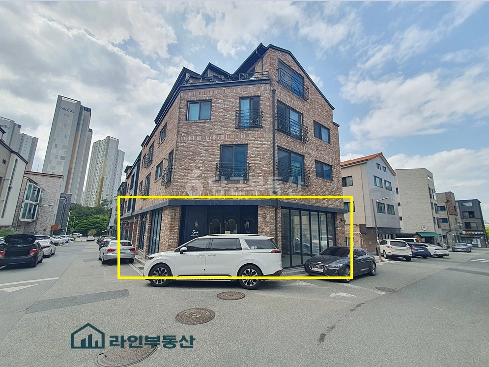 대전광역시 서구 관저동 상가 사진 1