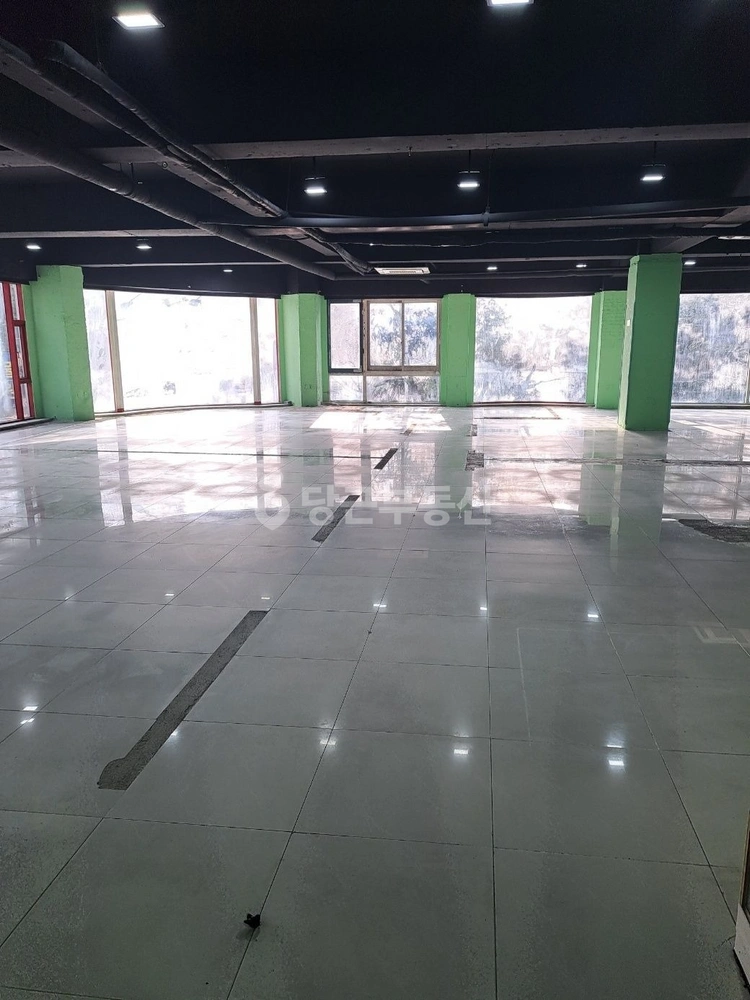 경기도 고양시 일산동구 중산동 상가 사진 1