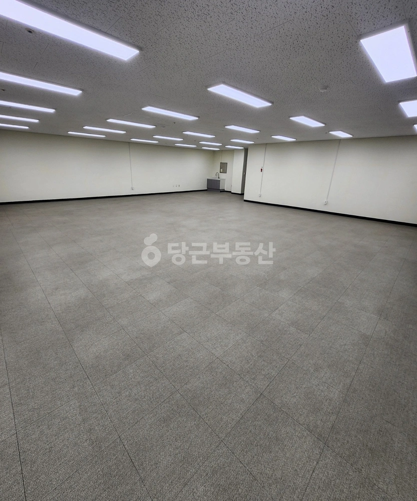 전남광주통합특별시 서구 동천동 상가 사진 1